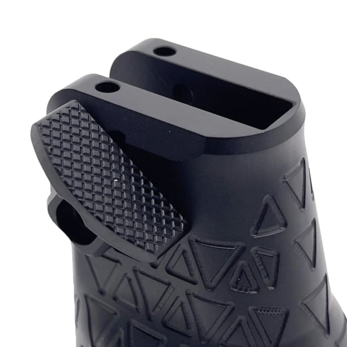 Saber Tactical AR Style Vertical Grip - Spare Parts &